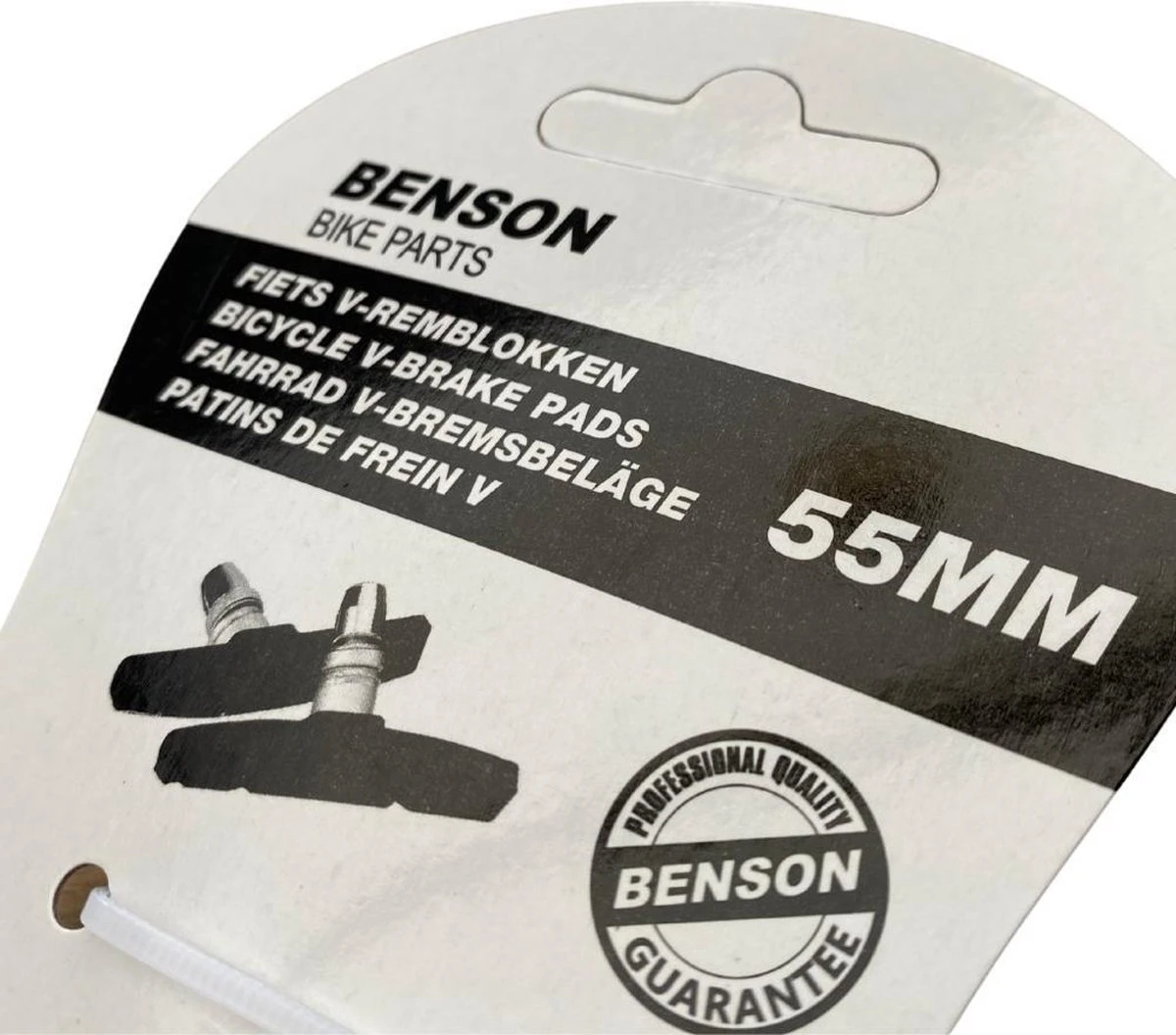 Universele Remblokjes - Remschoen - Rubber - Set 2 Stuks - Fietsen Rubberen Remblok - Remblokkenset - Verstelbaar - V brake - 55mm - Zwart Universele Remblokjes - Remschoen - Rubber - Set 2 Stuks - Fietsen Rubberen Remblok - Remblokkenset - Verstelbaar - V Brake - 55mm - Zwart -Fietsaccessoire Winkel