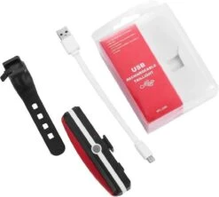 Merkloos LED Fiets Achterlicht USB Oplaadbare - Marktleider 110 Lumen Helderheid - IP65 Waterbestendig - Supersnel Installatie - Horizontaal Of Verticaal - Voor Zadel, Zadelpen Of Helm -Fietsaccessoire Winkel 1200x1077