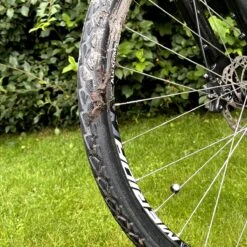 Velorest Total Bike Bundle - Fietsonderhoudsmiddelen - Fiets Reiniging & Onderhoud - Fietsreiniginsset - Fietsketting Reiniger Set - Kettingwax - Kettingolie Fiets - Ketting Reiniger Fiets - Chain Cleaner - Bike Cleaner - Showroom Ready -Fietsaccessoire Winkel 1200x1200 135