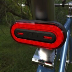 Trustic EVO | Fietsverlichting | Oplaadbaar | Fietslamp | Verschillende Standen | Licht Sensor | Waterbestendig | Set -Fietsaccessoire Winkel 1200x1200 201