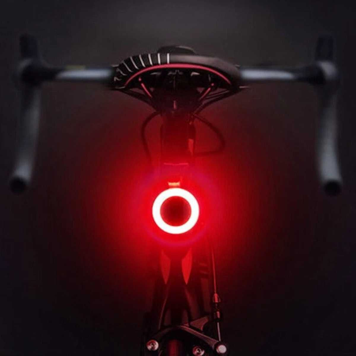 DesoMax® Fietslicht Achterlicht LED USB Oplaadbaar Helder Rond - Achterlicht voor Racefiets en MTB – Herkenningslicht DesoMax® Fietslicht Achterlicht LED USB Oplaadbaar Helder Rond - Achterlicht Voor Racefiets En MTB – Herkenningslicht -Fietsaccessoire Winkel 1200x1200 208
