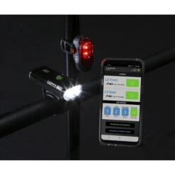 Lezyne Connect Smart 1000XL / KTV Smart Pair Verlichtingsset - 1000 Lumen - Zwart -Fietsaccessoire Winkel 1200x1200 349