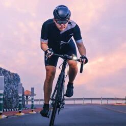 Rebela | Fietsverlichting Usb Oplaadbaar | Voorlicht En Achterlicht | Fietslamp LED | Fietsverlichting Set | Mountainbike 7 Rebela | Fietsverlichting Usb Oplaadbaar | Voorlicht En Achterlicht | Fietslamp LED | Fietsverlichting Set | Mountainbike -Fietsaccessoire Winkel 1200x1200 408