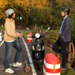 GOOFF® Skate Snorscooter Helm | Brede Pasvorm | 14x Ventilatie | Matgrijs | Lichtgewicht (L) -Fietsaccessoire Winkel 1200x1200 948