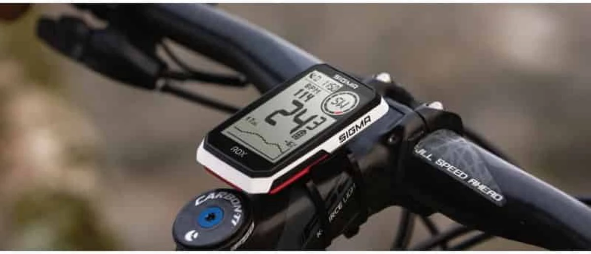GPS Fietscomputer Sigma ROX 4.0 GPS met standaard stuurhouder - wit SIGMA SPORT GPS Fietscomputer Sigma ROX 4.0 GPS Met Standaard Stuurhouder - Wit -Fietsaccessoire Winkel