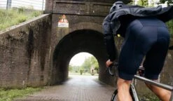 AGU Fietsbroek Met Zeem II Essential Heren - Zwart - L -Fietsaccessoire Winkel 1200x700 12