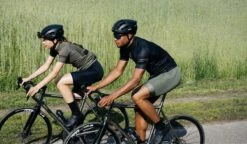 AGU Prime Fietsbroek Met Zeem II Essential Heren - Zwart - L -Fietsaccessoire Winkel 1200x700 8