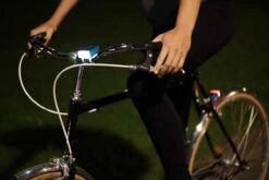 LITTA 2 Fietsverlichting Op Zonne-energie - Zwart (set) 4 LITTA 2 Fietsverlichting Op Zonne-energie - Zwart (set) -Fietsaccessoire Winkel 1200x800 45