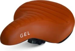Fietszadel Karamel Bruin Ribbed, Stijlvol En Comfortabel Zadel Voor Veel Fietsplezier, Ontworpen Door PS 4 Fietszadel Karamel Bruin Ribbed, Stijlvol En Comfortabel Zadel Voor Veel Fietsplezier, Ontworpen Door PS -Fietsaccessoire Winkel 1200x819 2