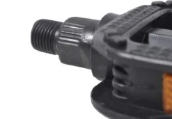 Fietspedalen - Anti Slip - Trappers Voor Fiets Met Reflector - 1.4 Mm Schroefdraad Zwart -Fietsaccessoire Winkel 1200x833 1