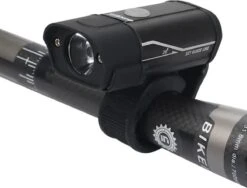 Lovnix - Oplaadbare Fietslamp LED Verlichting Set - USB Oplaadbaar - Fietslicht Met LED Lamp - Voor- En- Achter Licht - Regenbestendig - Geschikt Voor Mountainbike Fietsen Wandelen Speleologie -Fietsaccessoire Winkel 1200x911