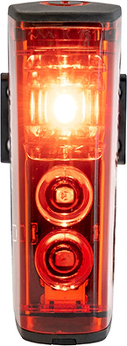 Sigma Blaze USB Fietsachterlicht - Achterlicht met remlicht functie - Oplaadbaar SIGMA SPORT Sigma Blaze USB Fietsachterlicht - Achterlicht Met Remlicht Functie - Oplaadbaar -Fietsaccessoire Winkel 442x1200 2