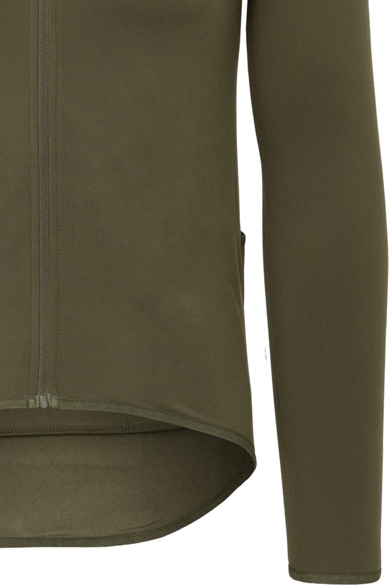 AGU Thermo Fietsshirt Lange Mouwen Essential Heren - Army Green - XL AGU Thermo Fietsshirt Lange Mouwen Essential Heren - Army Green - XL -Fietsaccessoire Winkel 798x1200 3